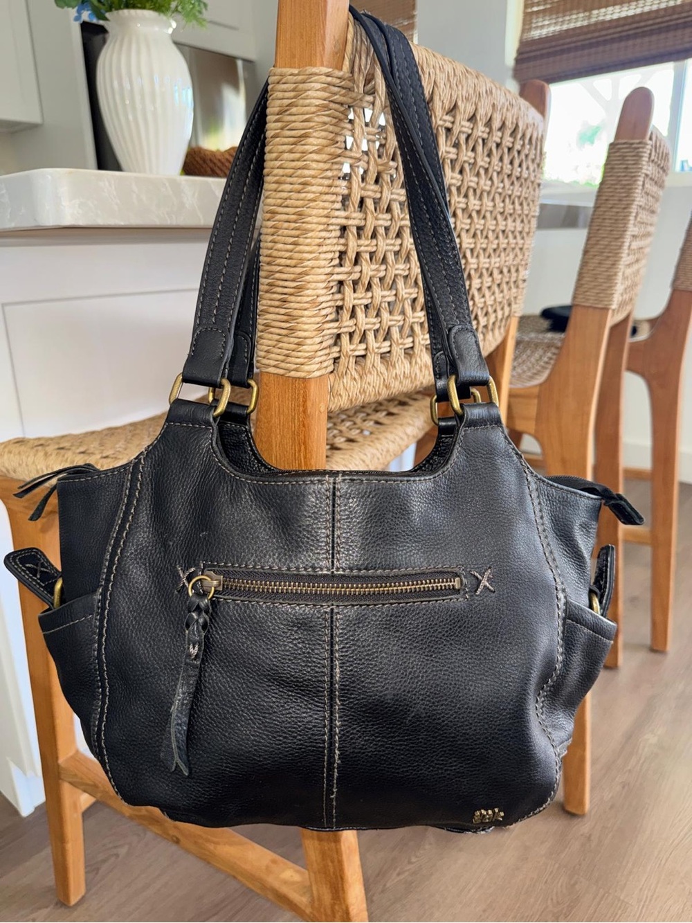 The Sak All Black Leather Classic Women’s Shoulder Bag Purse